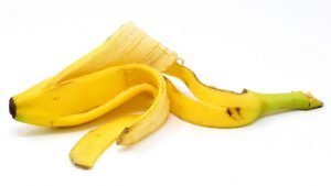 Leia mais sobre o artigo Você Começará a Guardar Casca de Banana Após Ler Isso