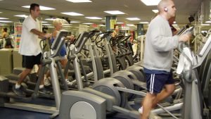 Leia mais sobre o artigo Por Que o Exercício Sozinho Pode Não Ser Suficiente Para Perder Peso